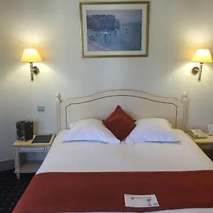Rochechouart - Orso 4* Paryż
